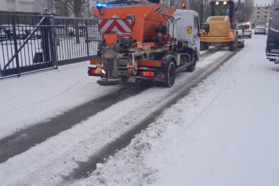 Agrandir l'image 8 sur 16, fenêtre modale