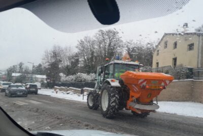 Agrandir l'image 4 sur 16, fenêtre modale