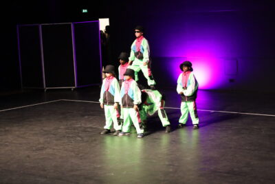 Agrandir l'image 10 sur 84, fenêtre modale