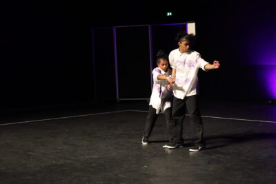 Agrandir l'image 44 sur 84, fenêtre modale